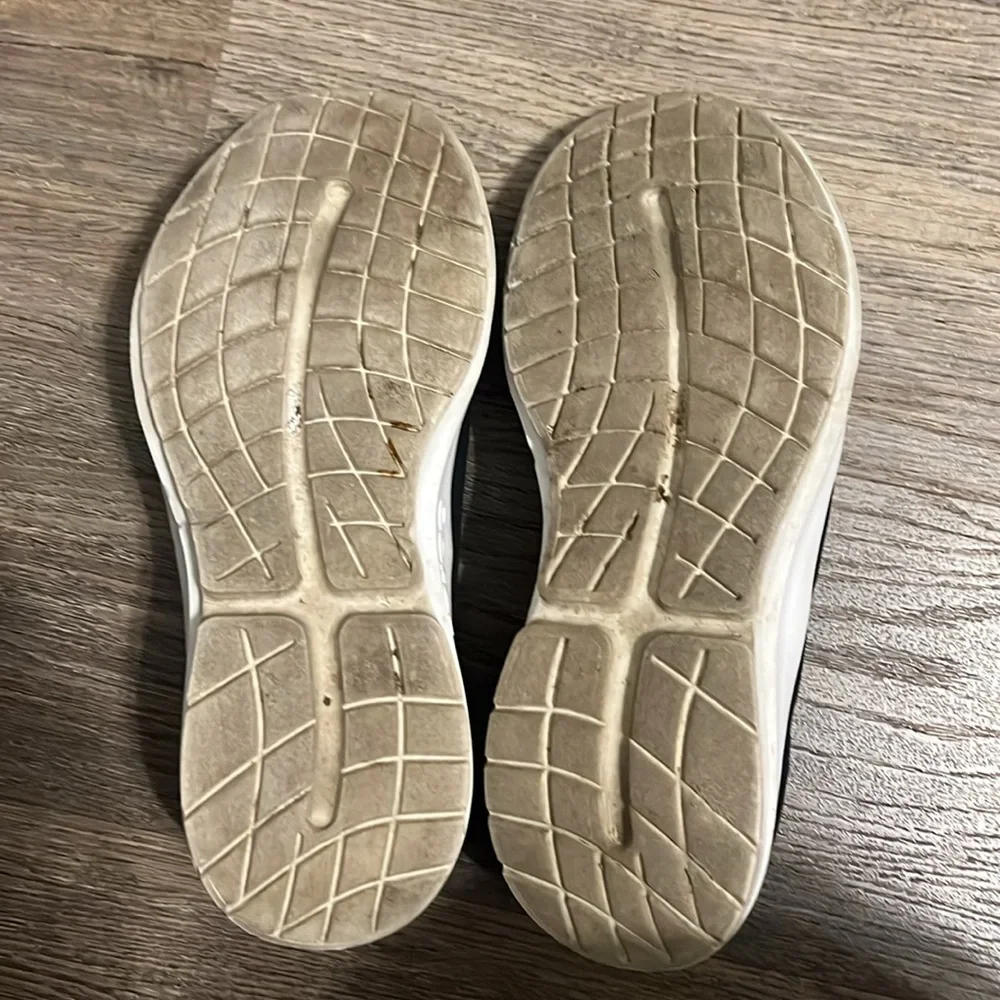 OOFOS OOmg Sport Slip-On Sneaker Shoes Men’s Size 10.5